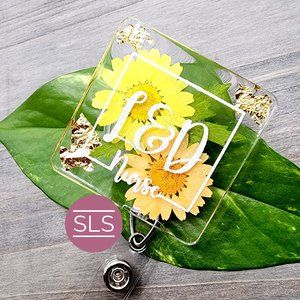 L&D Floral Nurse Badge Reel-Custom Made Job Title Badge Holder-Nurse Life